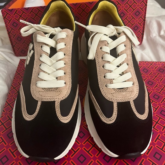 NEW IN BOX! Tory Burch: Good Luck Trainer (Color: Black/Cream, Size: 7.5 US) - Picture 5 of 15